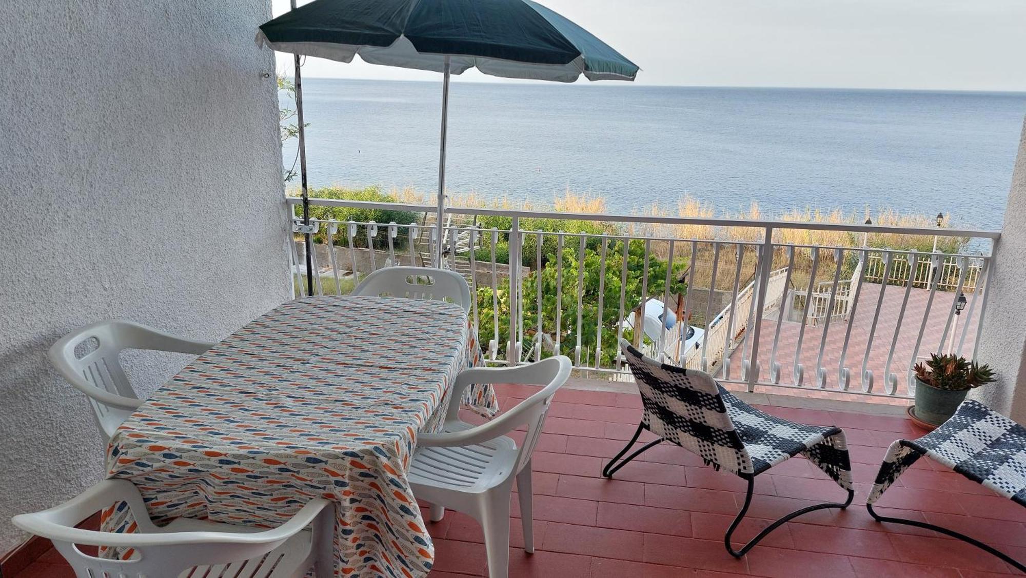 Apartment Corallo Blu Sul Mare *