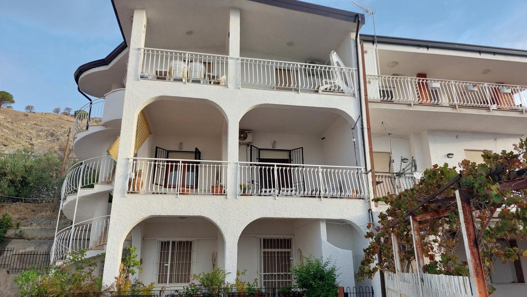 Corallo Blu Sul Mare Apartment *